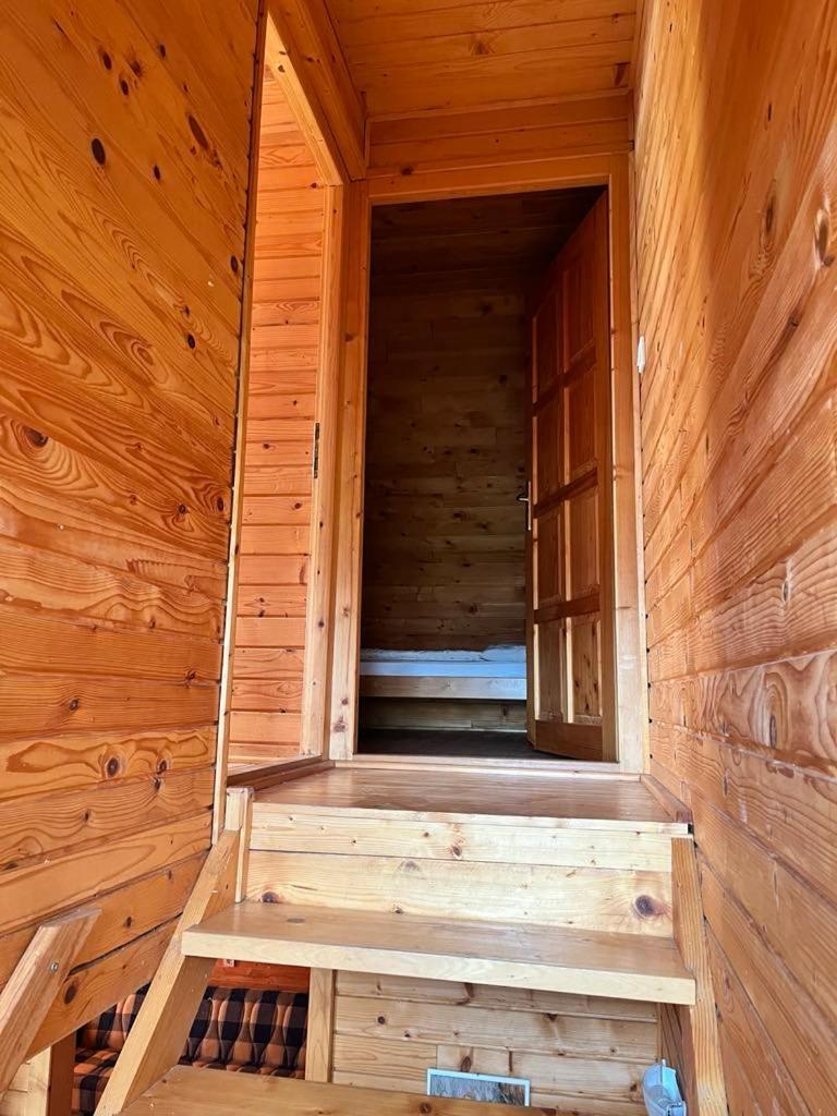 Almos Apartman Balatonfenyves Bagian luar foto